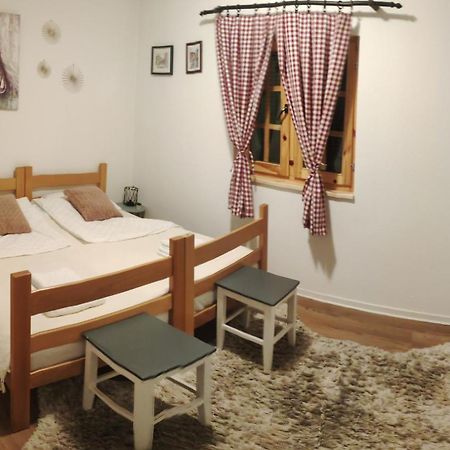 Villa Fruska House Besenovacki Prnjavor Esterno foto